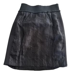 Black High-Waist Textured Skirt